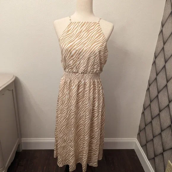 Zebra Stripe Square Neck Midi Flare Dress - Picture 4 of 10